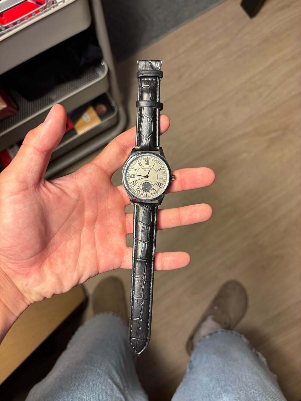 Binlihuan Quartz Watch Black Leather